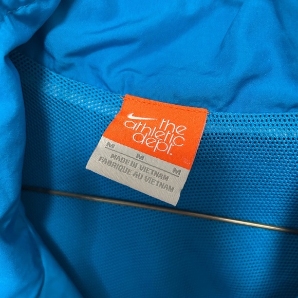 Nike Vintage Vibrant Blue Athletic Jacket - Picture 2 of 6